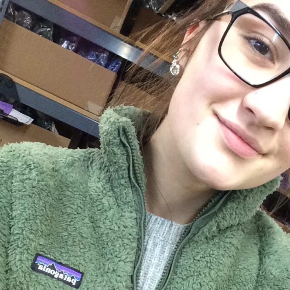 Meet your Posher, Samantha